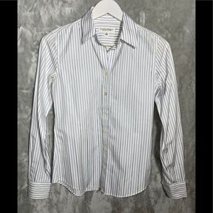 Banana Republic Fitted size 2 white& blue white stripes Long sleeve shirt Button
